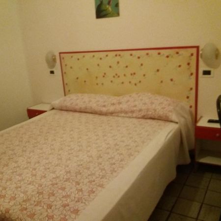 Hotel Fatima Rimini Eksteriør billede